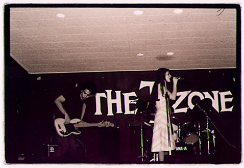 The Peak Show Dog Rescue Benefit Nov. 2, 2001.12 Holland sings.