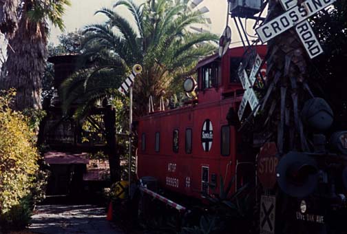Guest room: caboose donated by good friend John McCafferty